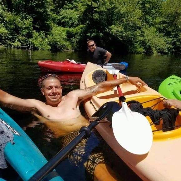 Meet your Posher, Justin - Picture 1 of 1